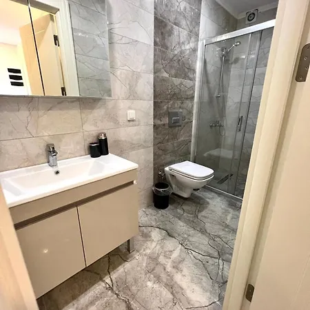Wonder Homes - Cozy Penthouse, Terrace, Taksim Mete 16 Istanbul